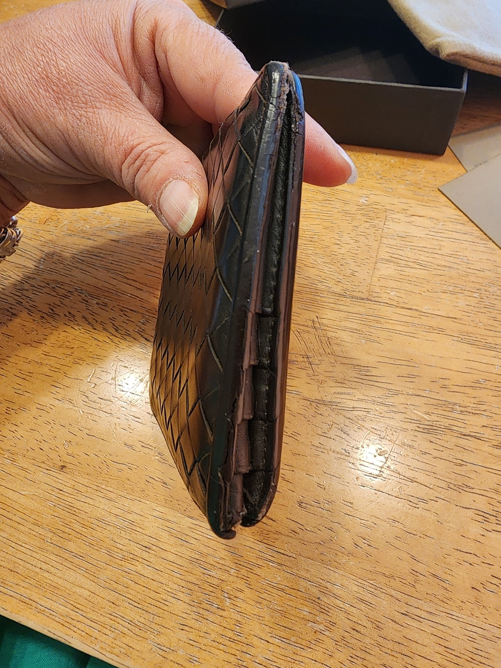 Bottega Veneta Intrecciato bifold wallet Dark Brown woven Leather Design - Picture 5 of 16